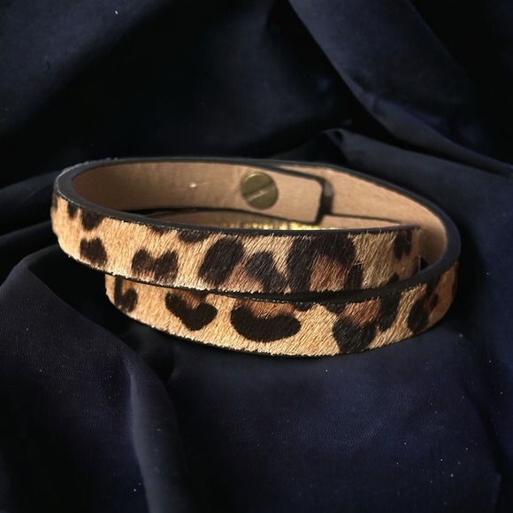 Express leopard print wrap bracelet - Picture 1 of 5